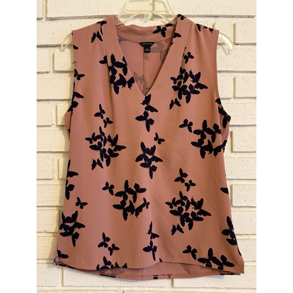Ann Taylor Tan with Butterflies Business V-neck Tank Top Size Small NWOT